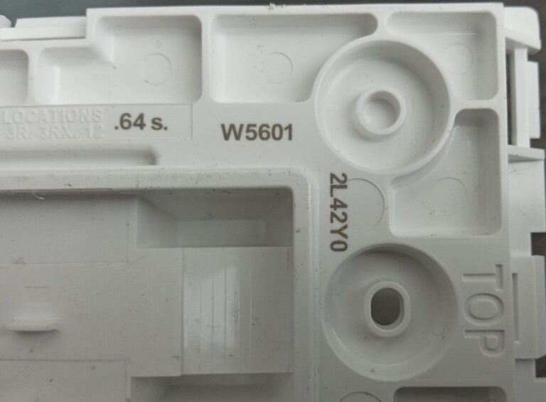 Caso de éxito: cómo SIC MARKING logró trazabilidad láser en 0.64 segundos para la industria eléctrica